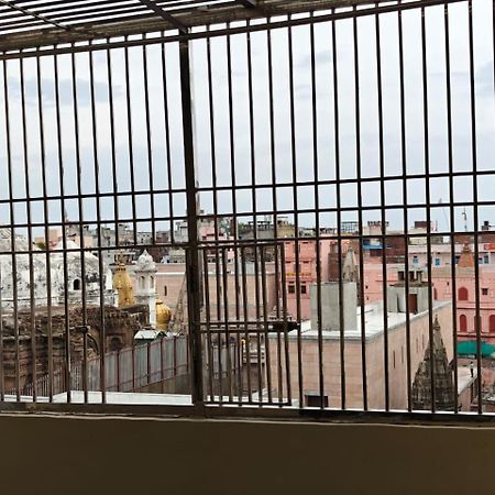 Shri Kailash Pati Guest House- Opposite Kashi Vishwanath Temple Varanasi Bagian luar foto